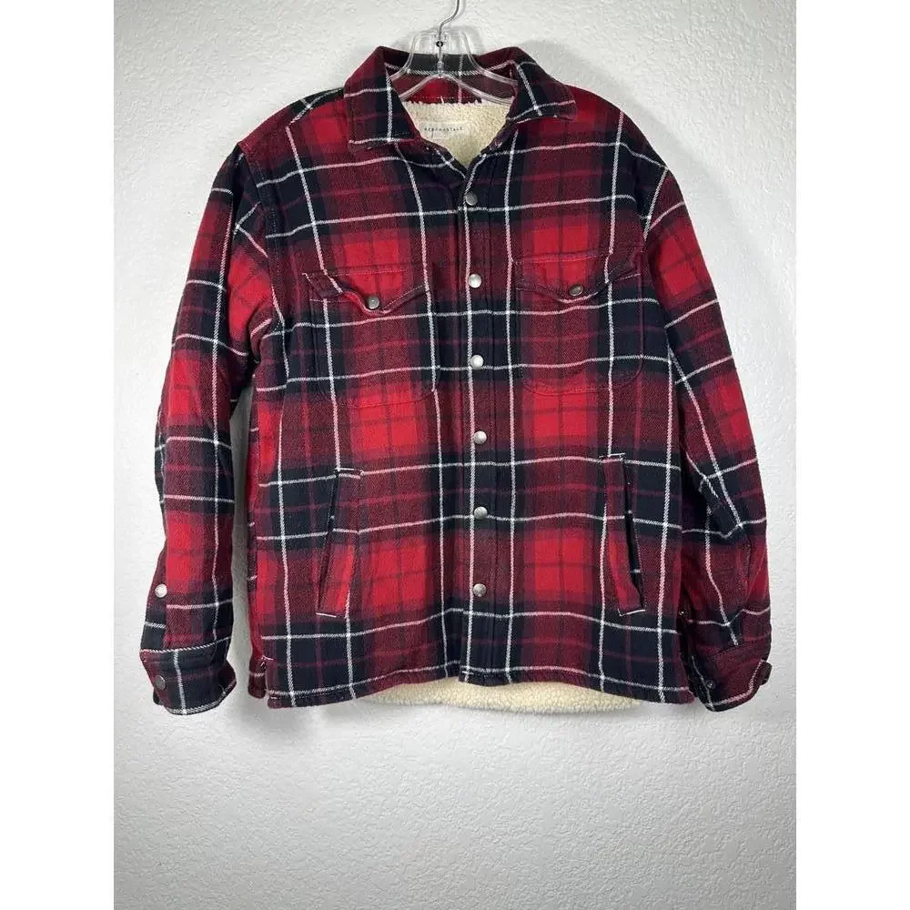 Men’s S Red Plaid Sherpa Lined Flannel Jacket Button Up Winter Workwear